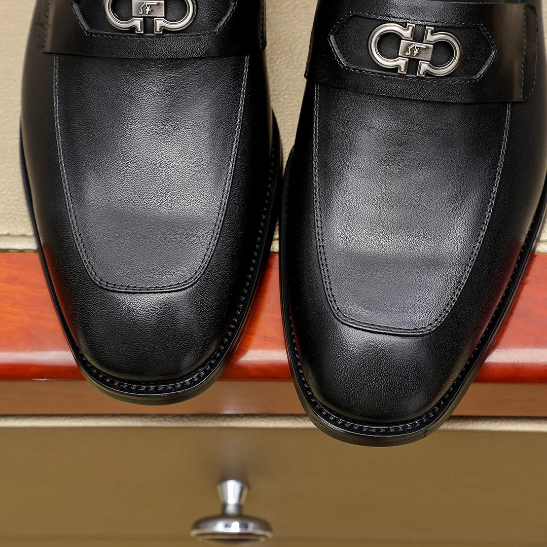 Men's shoes💰460🕷🕷[Ferragamo] Ferragamo's top men's business leather shoes💯Original copy of the official website, the upper is made of imported official website 1:1 material🍁Italian imported cowhide🇮🇹Imported cowhide lining. It’s definitely not made with ordinary craftsmanship, it’s the model used by celebrities! The factory’s craftsmanship is designed to create the most perfect shoes for trendy men! Colors available! Code number 38-44 (45.46 customized)......